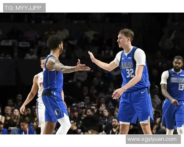 独行侠黑色4分51秒！零运动战进球被打17-4 拉塞尔空砍31+7三分